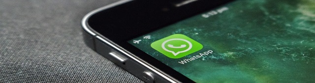 PADEIRO CONSEGUE REVERTER JUSTA CAUSA APÓS COMENTÁRIO CONTRA EMPRESA NO WHATSAPP